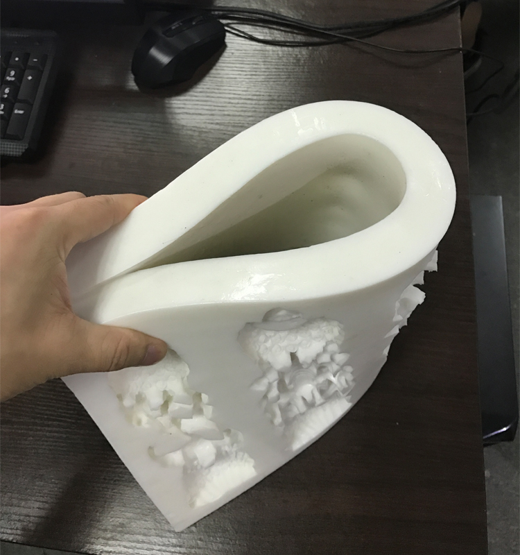 什么原因導致模具硅膠產品變形你知道嗎 ？